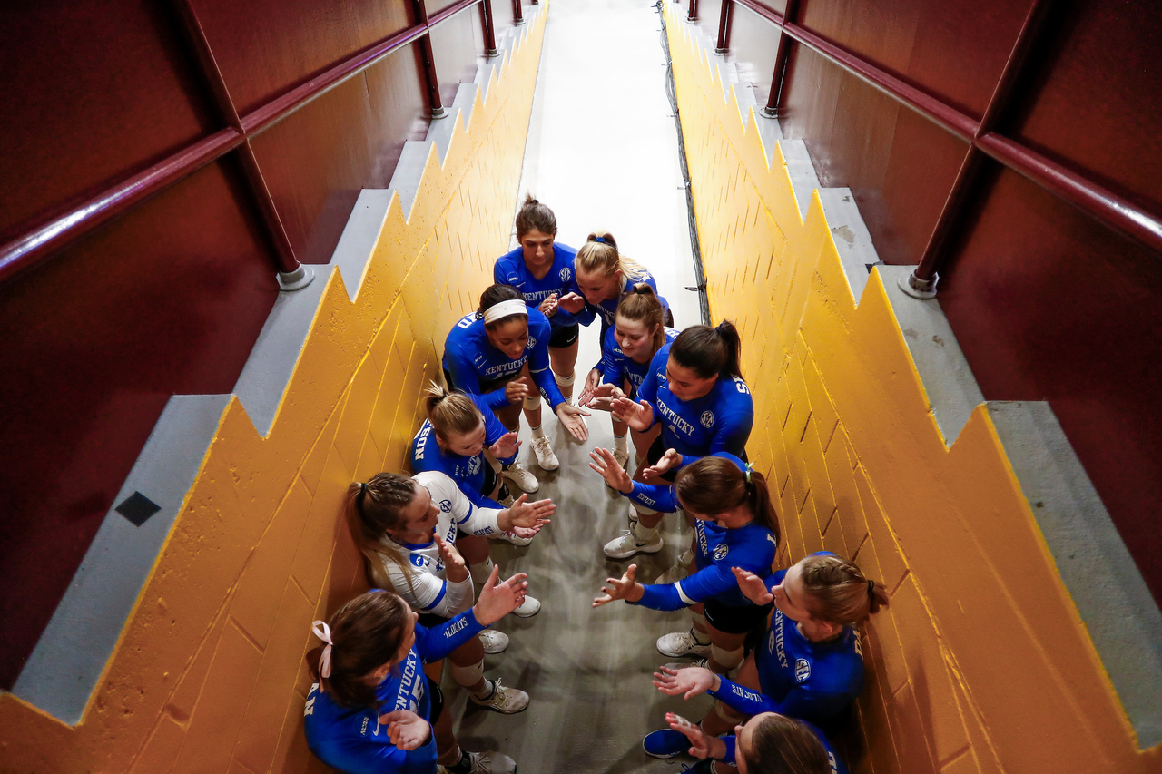 Team.

Kentucky falls to Nebraska 3-0 in the NCAA Volleyball Sweet 16 at The Maturi Pavillion in Minneapolis, MN, on Friday, December 7, 2018.

Photo by Chet White | UK Athletics