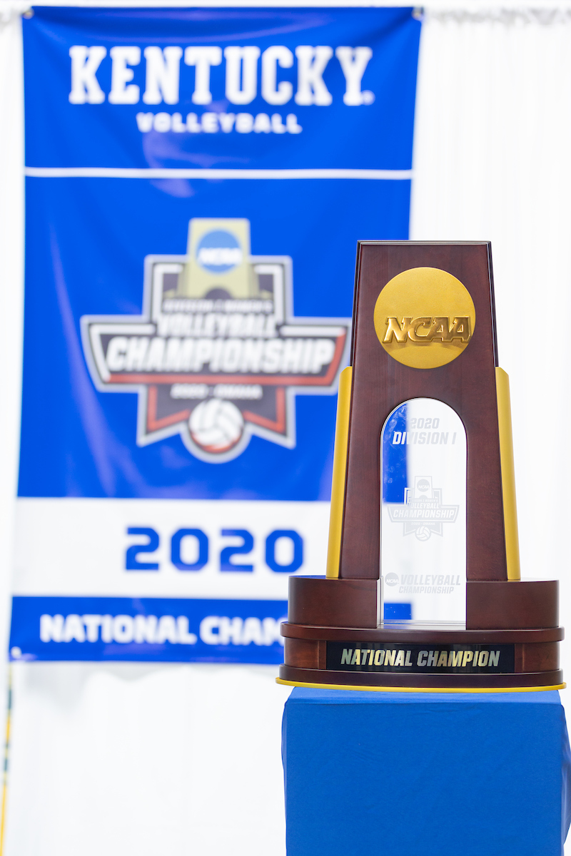 NCAA National Championship Trophy. Banner.

Kentucky Volleyball returns from winning NCAA Championship

Photo by Grant Lee | UK Athletics