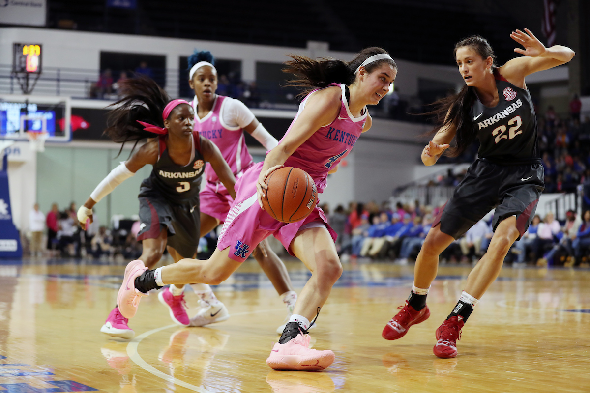 Maci Morris

The UK Women's Basketball team beat Arkansas.
Photo by Britney Howard | UK Athletics