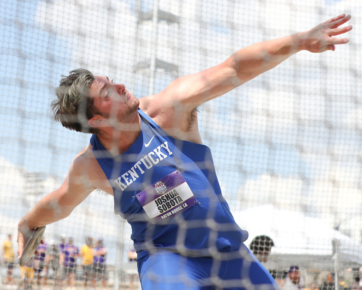33 Wildcats Qualify for NCAA East Preliminaries