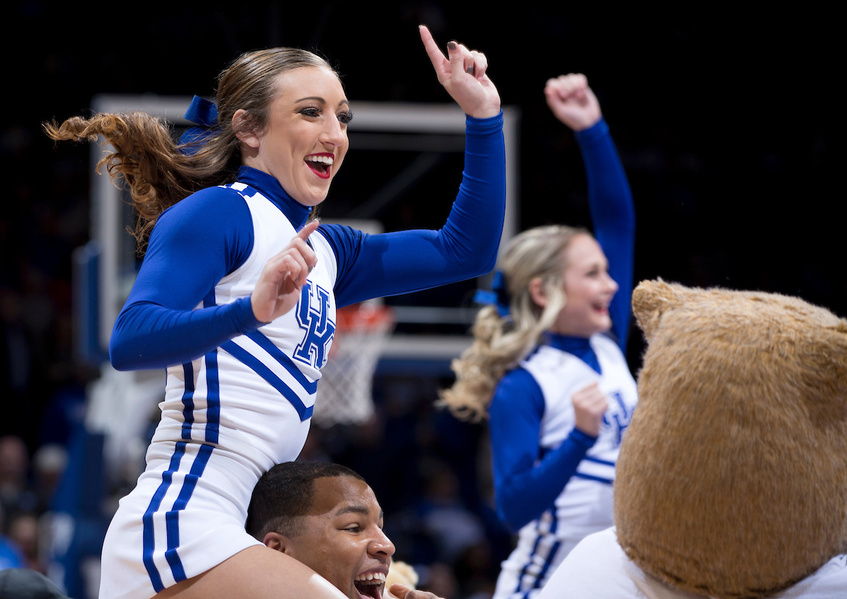 UK Cheerleaders

Kentucky beats Monmouth at Rupp Arena 90-44.


Photo By Barry Westerman | UK Athletics