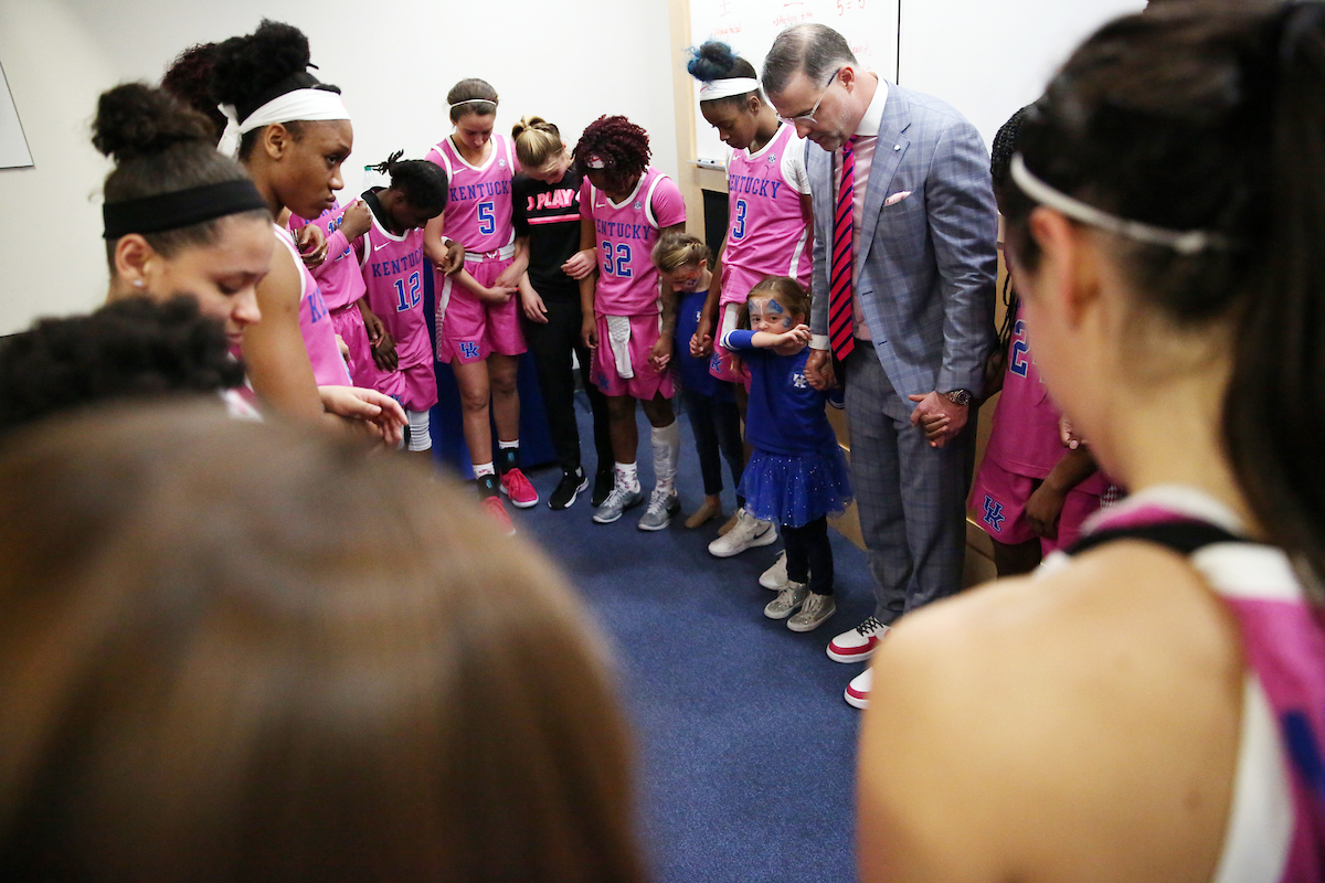 Team 

The UK Women's Basketball team beat Arkansas.
Photo by Britney Howard | UK Athletics