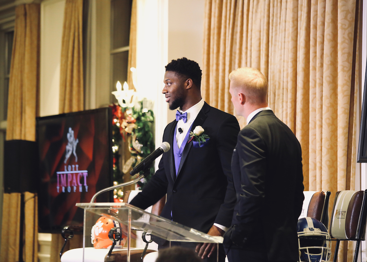 Senior LB, Josh Allen is the winner of the 2018 Lott IMPACT Trophy, which is presented to the college football defensive IMPACT player of the year.

Photos by Noah J. Richter | UK Athletics