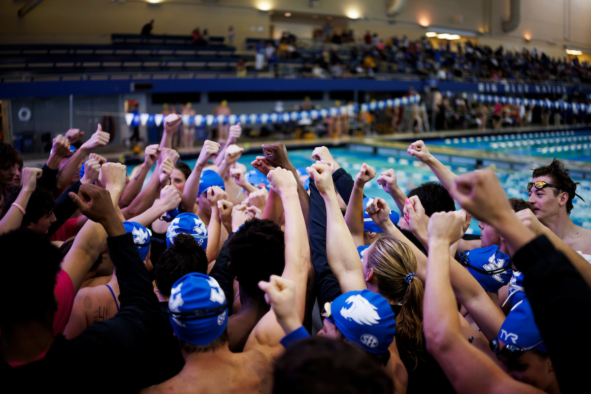 Kentucky Swim & Dive Prepared for Tennessee Invitational