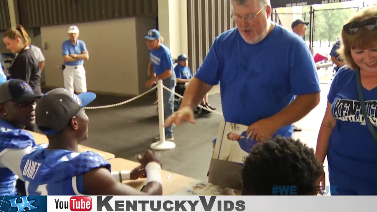 Kentucky Wildcats TV: Players and Fans Interact on Fan Day