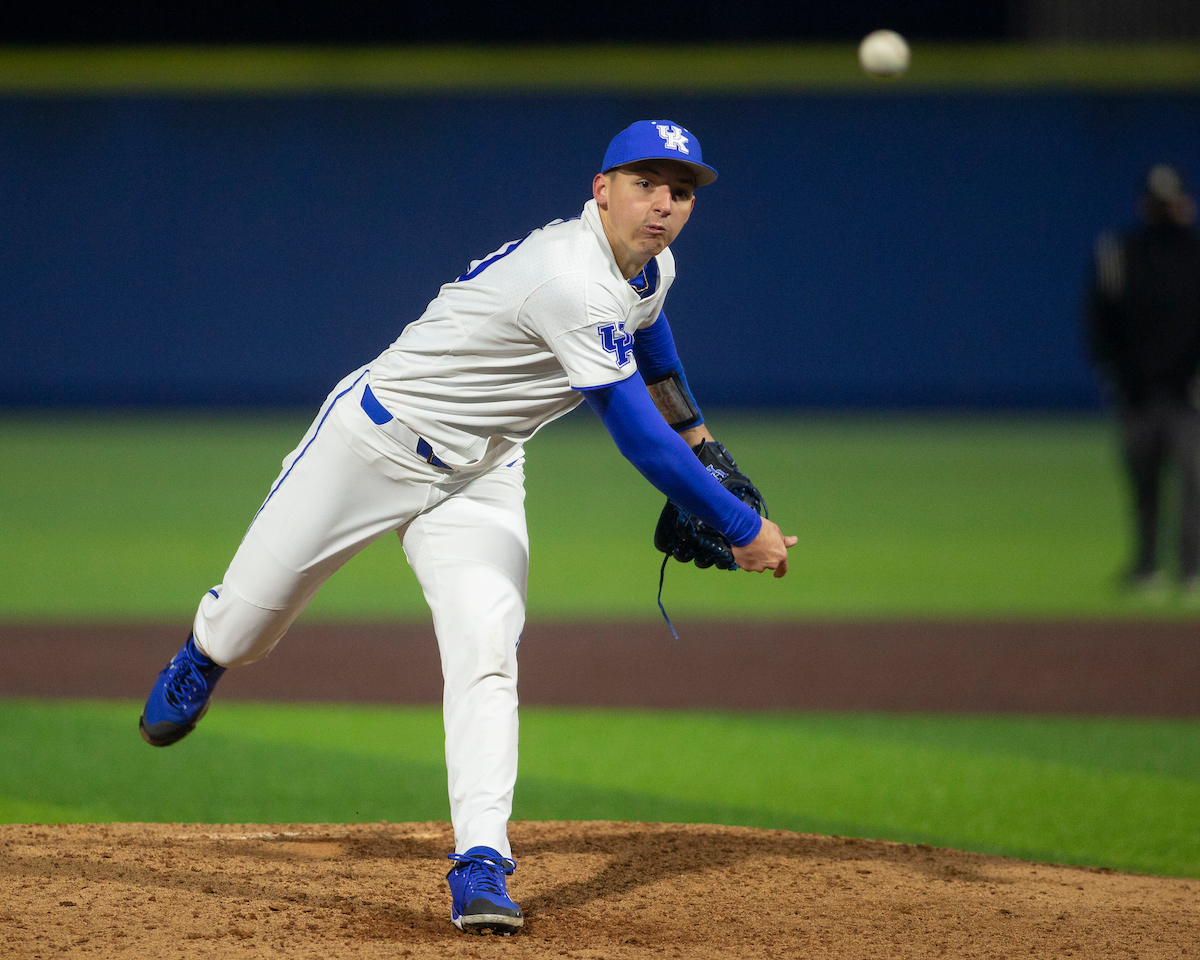 Mason Moore.

Kentucky defeats Western Michigan 14-3.

Photo by Tommy Quarles | UK Athletics