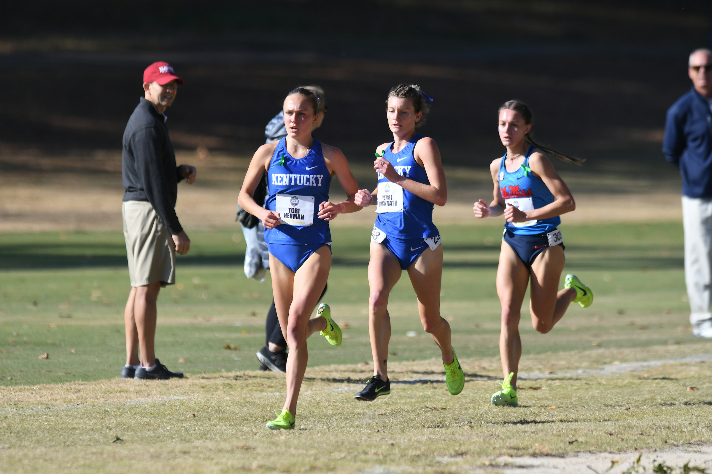 Men's and Women's Cross Country Teams Earn All-Academic Honors; Tori Herman Earns Individual Award