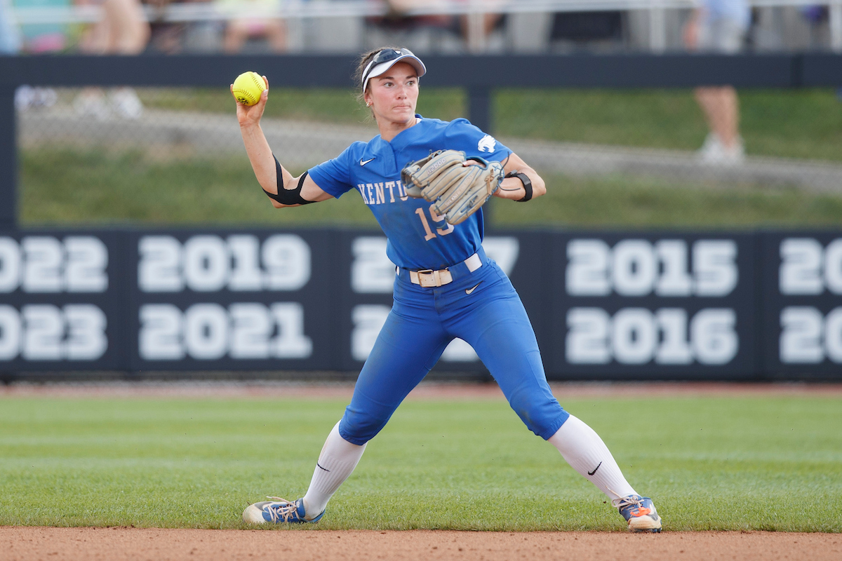 Kentucky-Texas Saturday Softball Photo Gallery