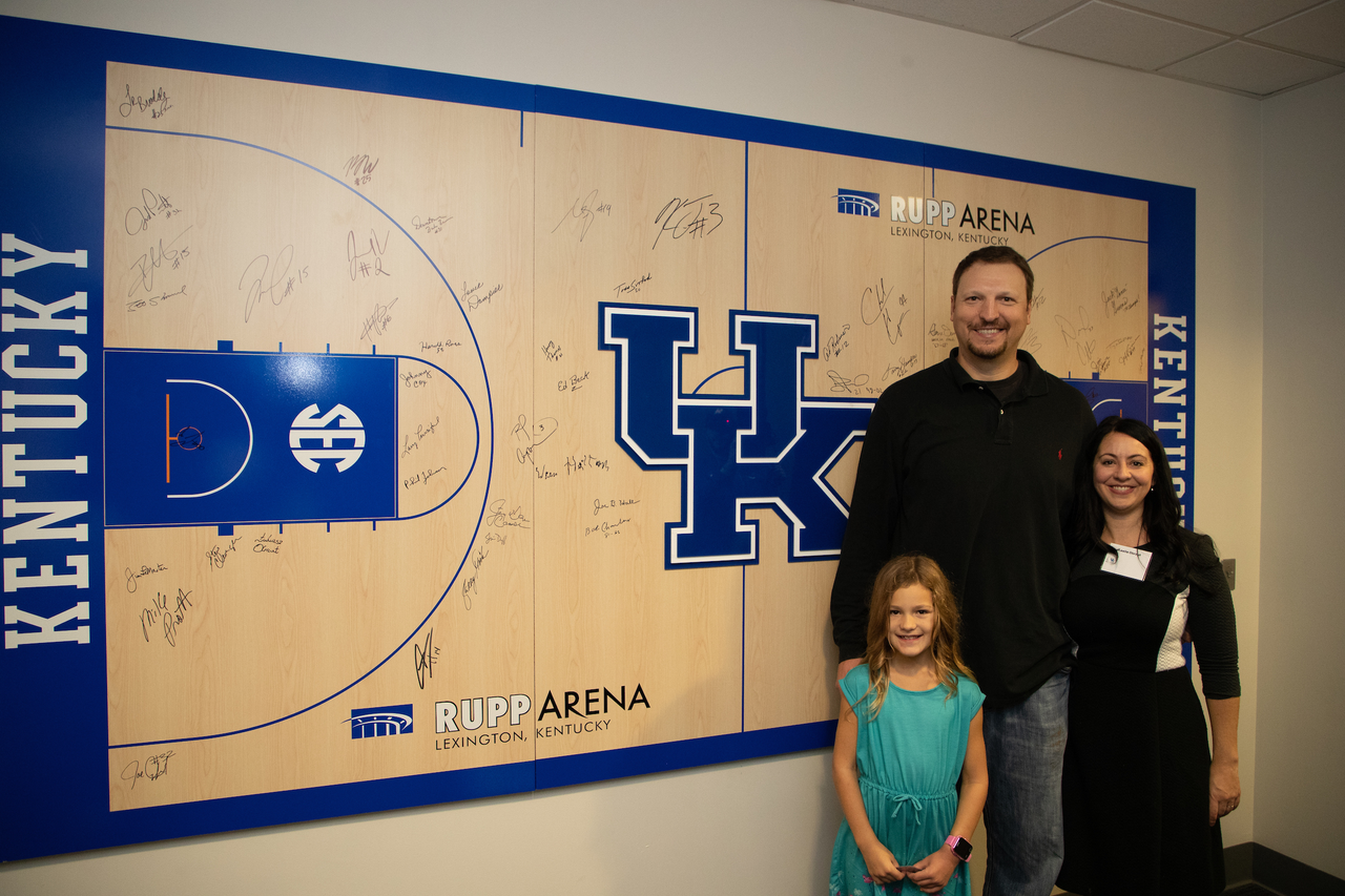 Lukasz Obrzut

Men's Basketball Reunion Weekend.  Photo by Mark Mahan