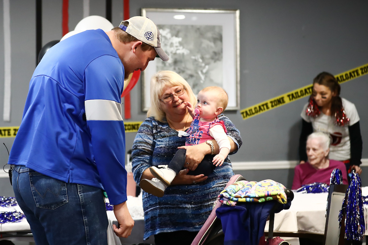 Cambridge Place named its dining hall the “Landon Young Dining Hall” for his support of the retirement home throughout his Wildcat career.  


Photo by Elliott Hess | UK Athletics