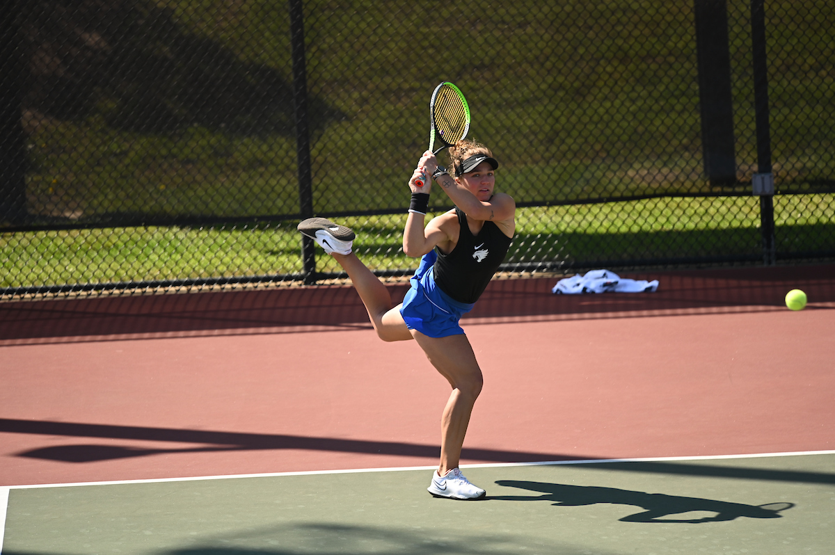 4/20/21 WTE SEC

Photo by David Gray

akville parazinskaite,