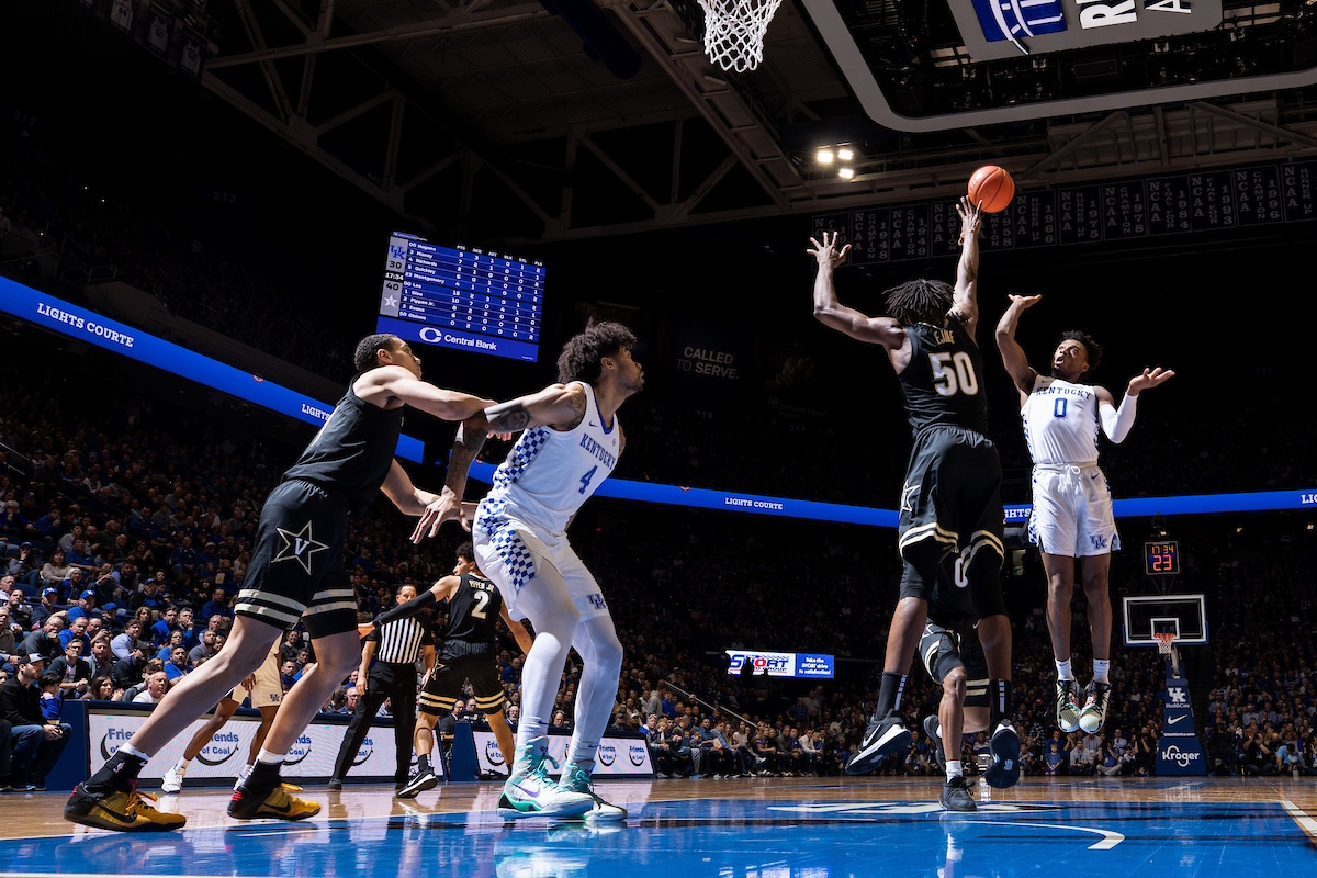 Ashton Hagans. Nick Richards.
UK beats Vandy 71-62. 
Photo by Elliott Hess | UK Athletics