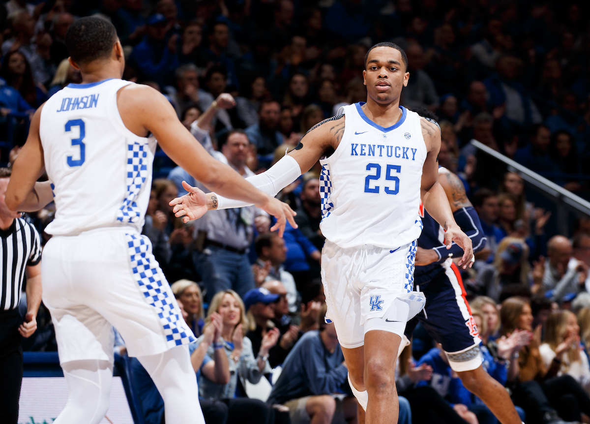 PJ Washington.


Kentucky beats Auburn, 80 - 53.

Photo by Elliott Hess | UK Athletics