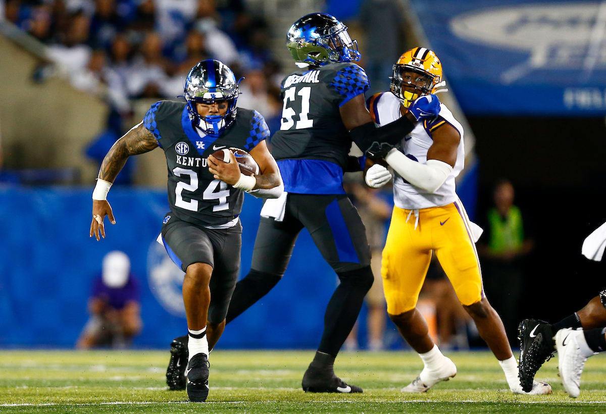 Chris Rodriguez Jr. 

UK beat LSU 42-21.

Photo By Barry Westerman | UK Athletics