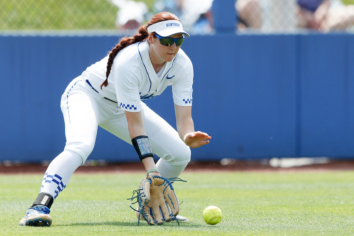 RENEE ABERNATHY.

Kentucky falls to Notre Dame, 12-3.

Photo by Elliott Hess | UK Athletics