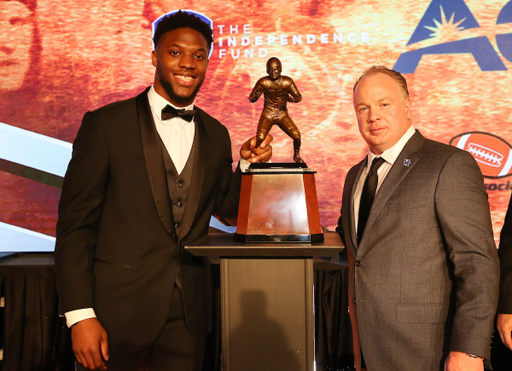 Josh Allen wins the 2018 Nagurski Defensive Player of the Year.  

Photo by Britney Howard  | UK Athletics