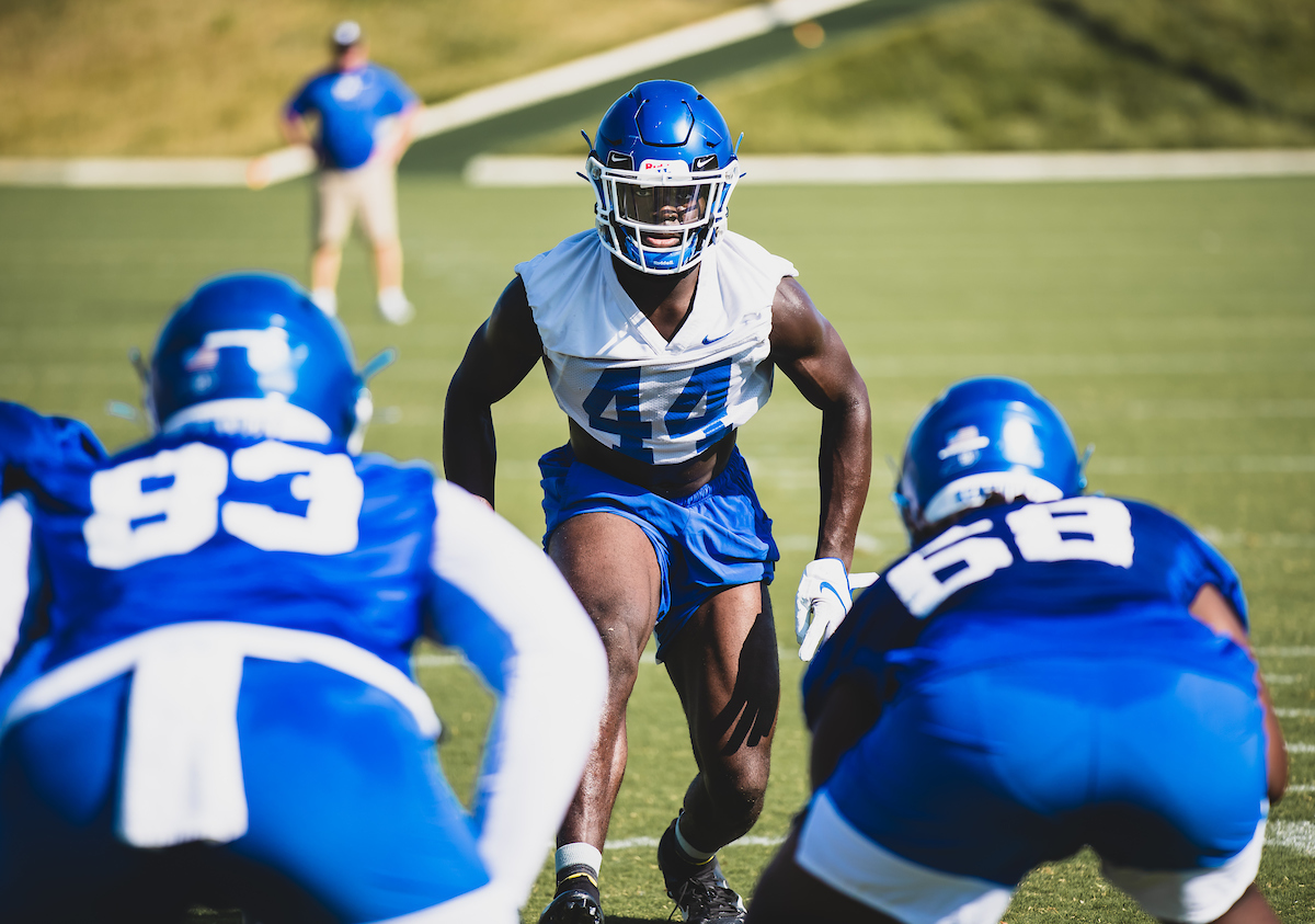 Jamin Davis

UK Football Preseason Practice 2020

Photo by Jacob Noger - UK Football