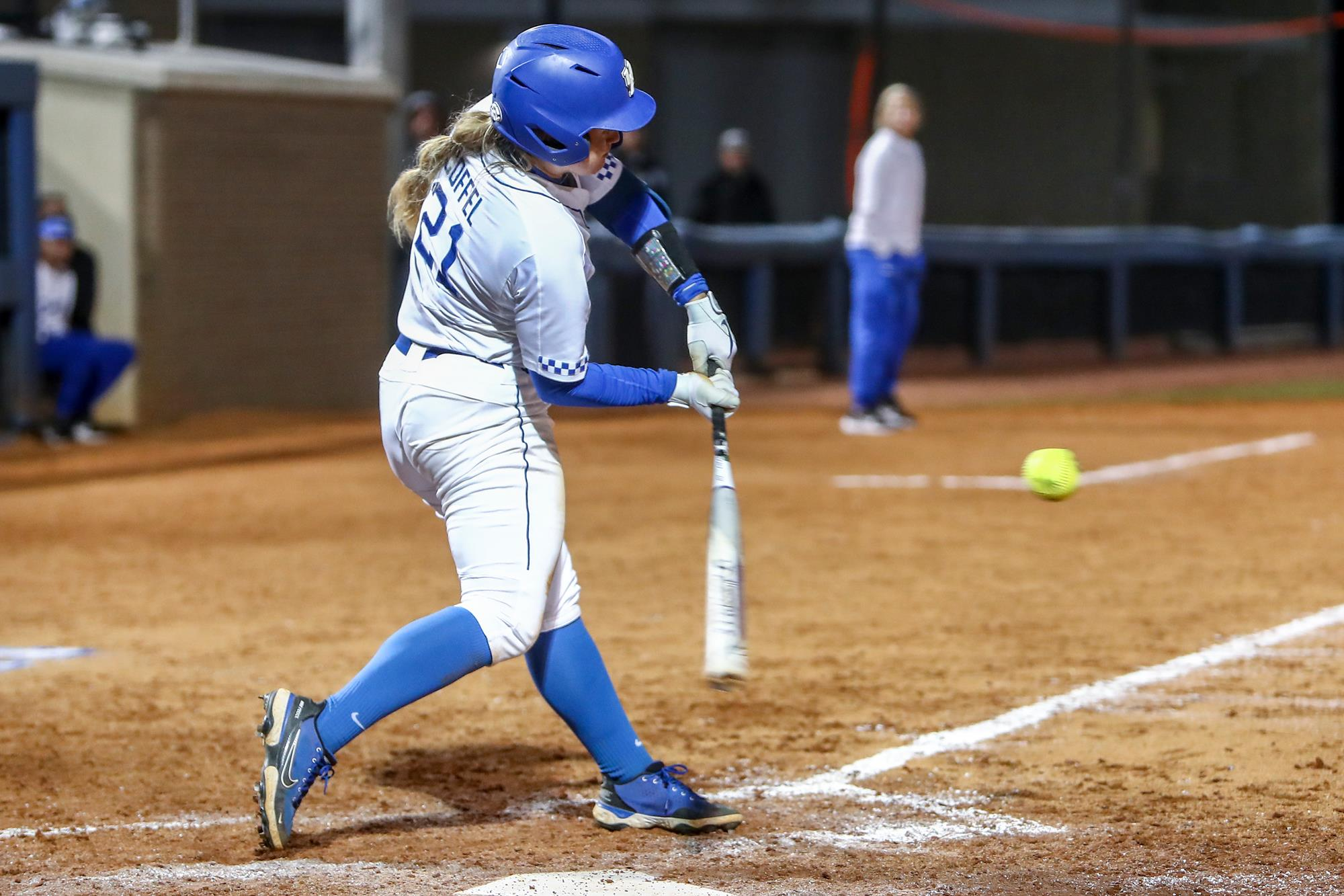 Erin Coffel Walks Off 10-2 Win Over Valpo, Wildcats Sweep Day