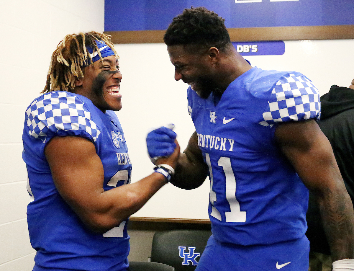 Benny Snell, Josh Allen

UK Football beats MTSU 34-23 on Senior Day at Kroger Field. 

Photo by Britney Howard | UK Athletics