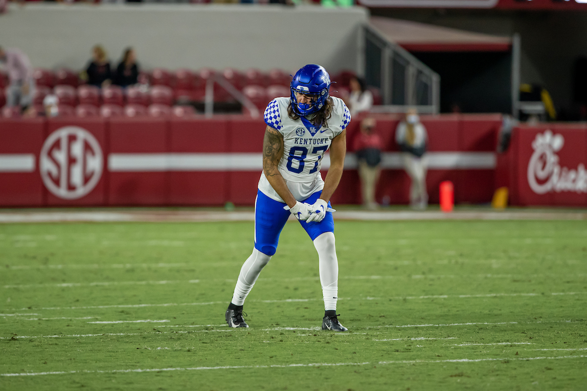 Nik Ognenovic

Alabama defeats Kentucky 63-3

Photo By Brian Moriarty | UK Football
