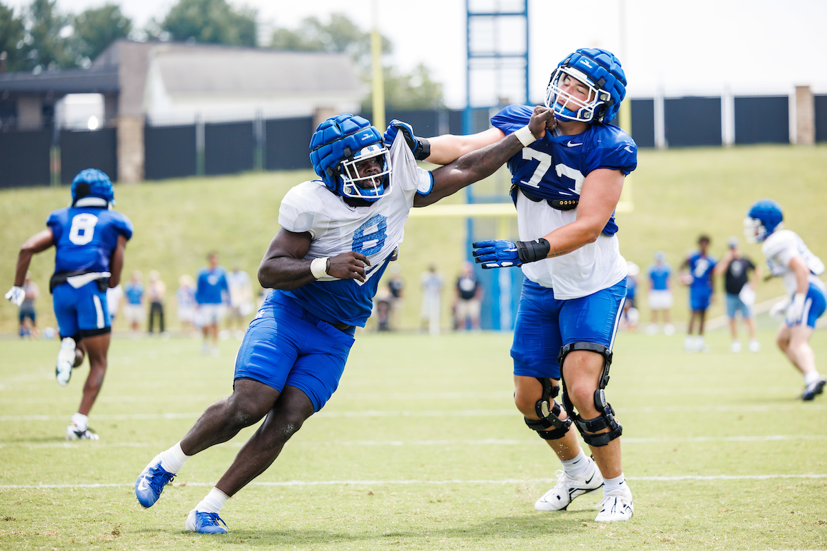 Stoops, Cats Working on Dealing with Adversity