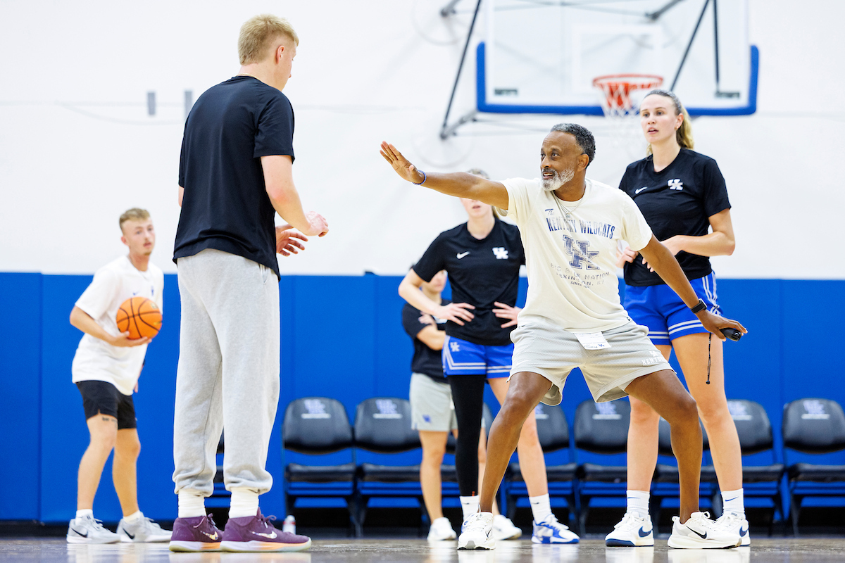 Women's Basketball Practice Photo Gallery (Aug. 7)