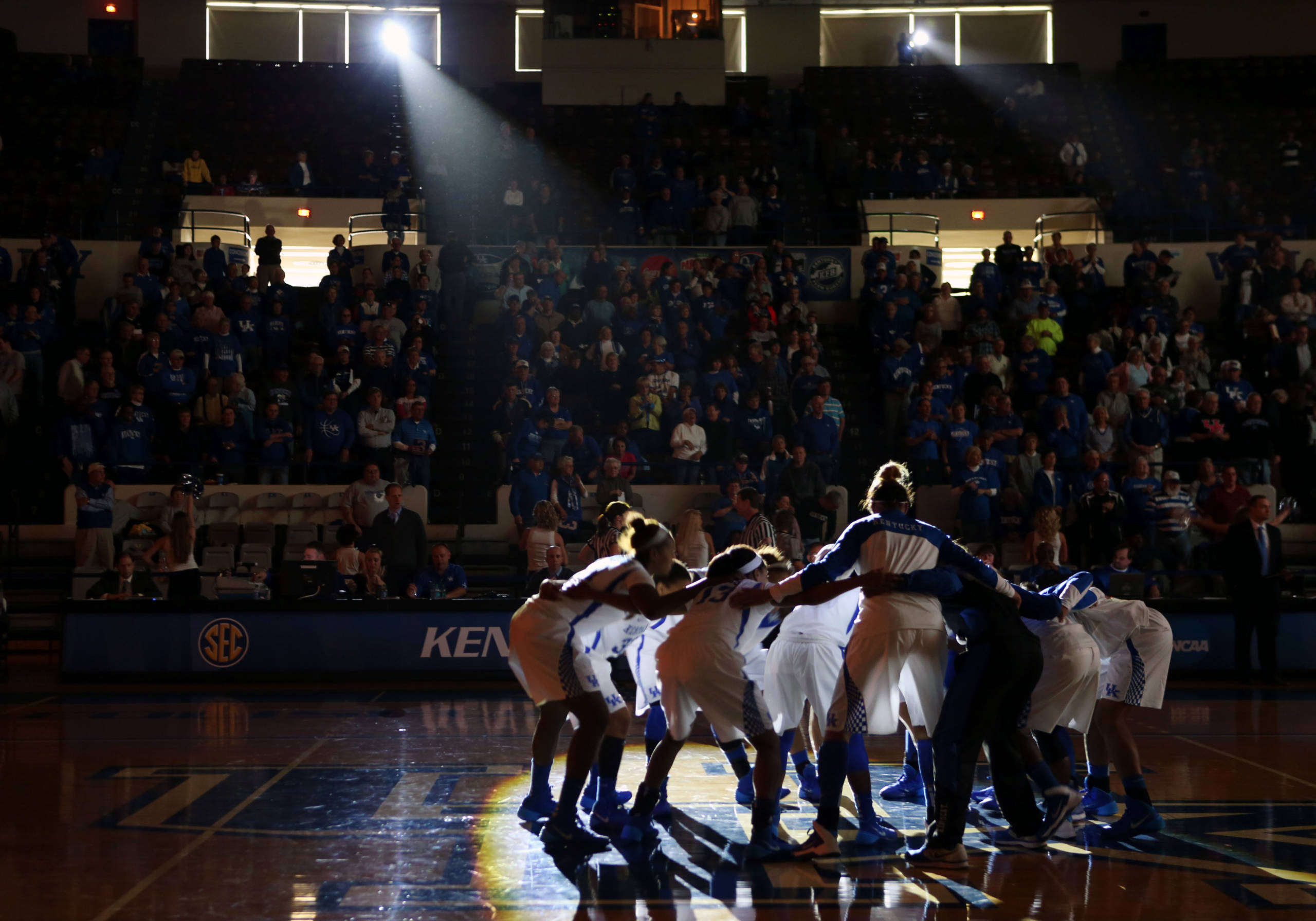 UK Hoops Signs Lindsey Corsaro, Chanin Scott to NLI