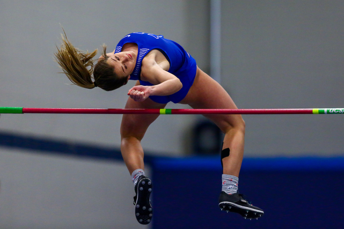 Carly Hinkle.

Jingle Bells Open.


Photo by Sarah Caputi | UK Athletics