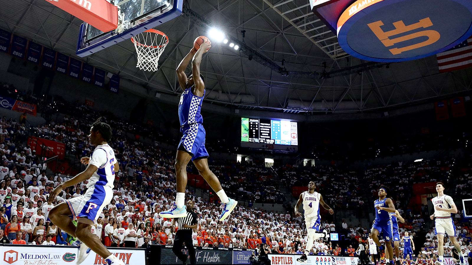 Tshiebwe Shines as Kentucky Tops Florida