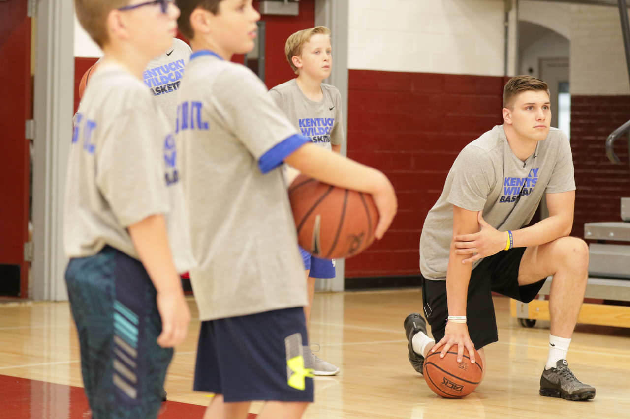 The Kentucky men's basketball team at its second day in Harrison County in Cynthiana, Kentucky, during the Satellite Camp tour. June 6, 2019. 

Photo by Eddie Justice | UK Athletics