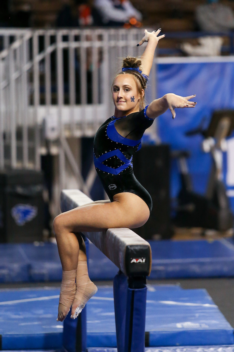 Raena Worley.

Kentucky beats Auburn 196.225 - 194.550.

Photo by Hannah Phillips | UK Athletics
