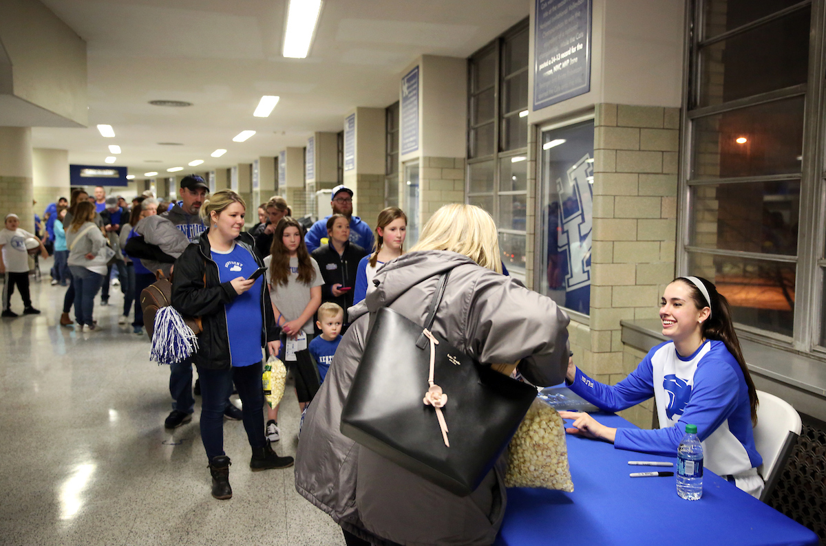Maci Morris 

The UK women's basketball team falls to Texas A&M on Thursday, November 28, 2019.

Photo by Britney Howard | UK Athletics