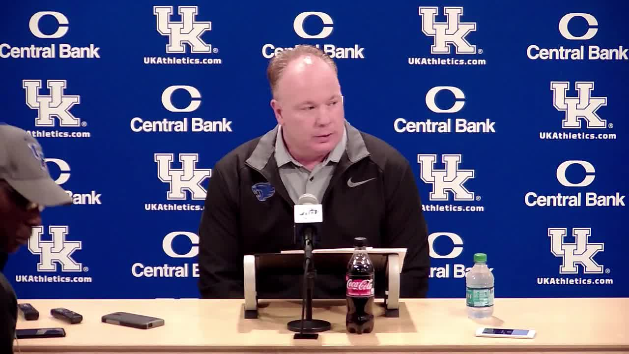 FB: Coach Stoops - Pre-Louisville Press Conference