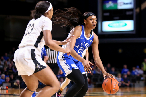 Ogechi Anyagaligbo. 

Kentucky falls to Vanderbilt 70-64.

Photo by Eddie Justice | UK Athletics