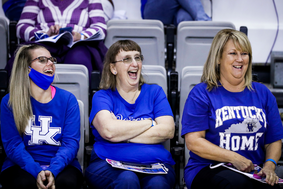Coach Cal Women’s Clinic.

Photos by Chet White | UK Athletics