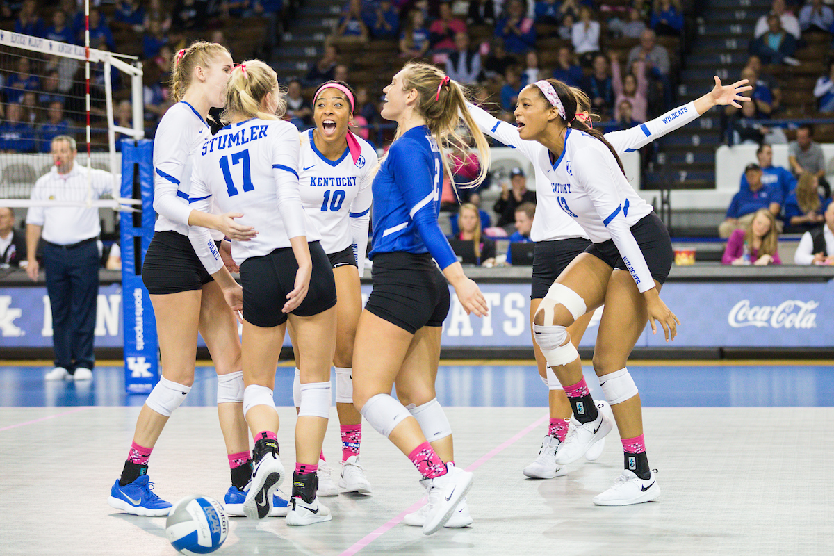 Kentucky-S. Carolina VB Photo Gallery