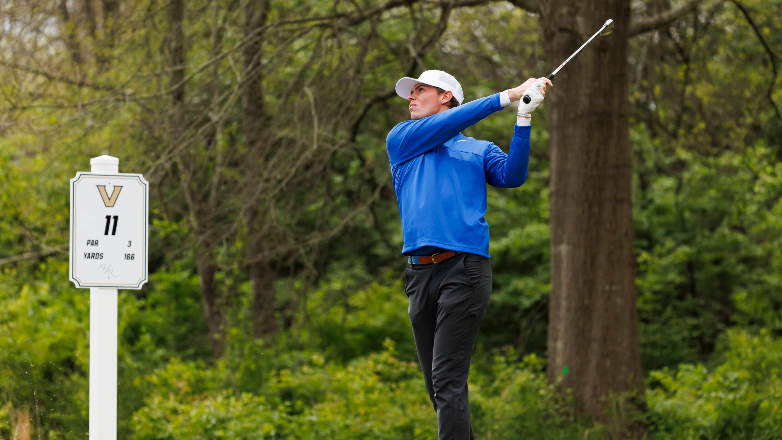 Men’s Golf Climbs Three Spots, Ninth With 18 to Play at Mason Rudolph