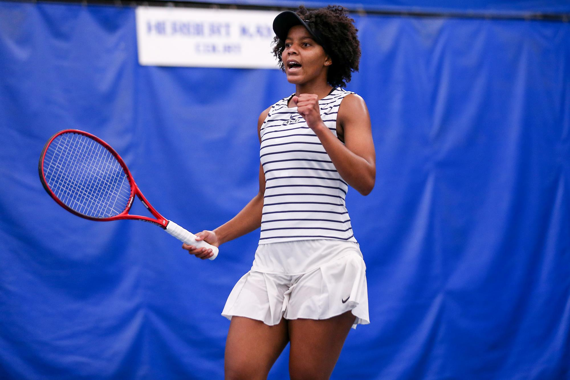 Kentucky Women’s Tennis Downs Notre Dame 6-1