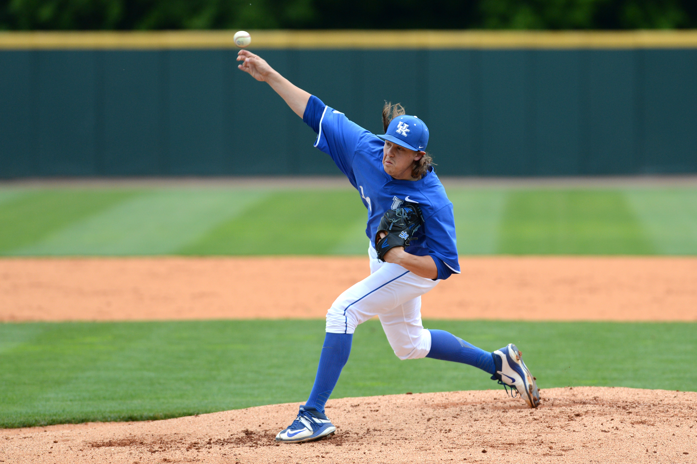 Kentucky Baseball Tops Missouri, 2-1