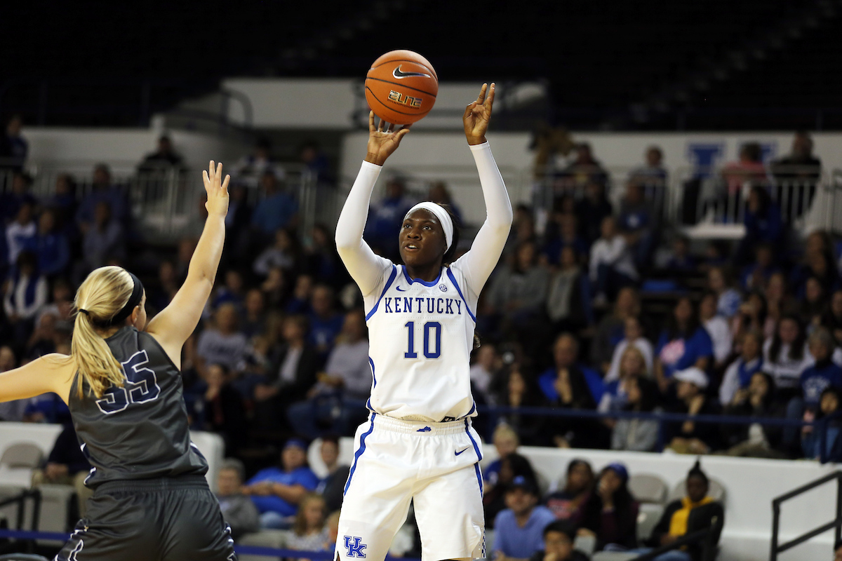 Rhyne Howard
The Women's Basketball team beat Lincoln Memorial University.
Photo by Britney Howard | UK Athletics