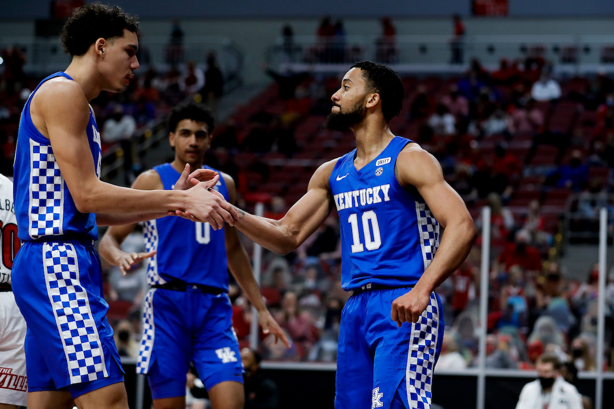 Lance Ware. Davion Mintz.

Kentucky loses to Louisville 62-59.

Photo by Chet White | UK Athletics