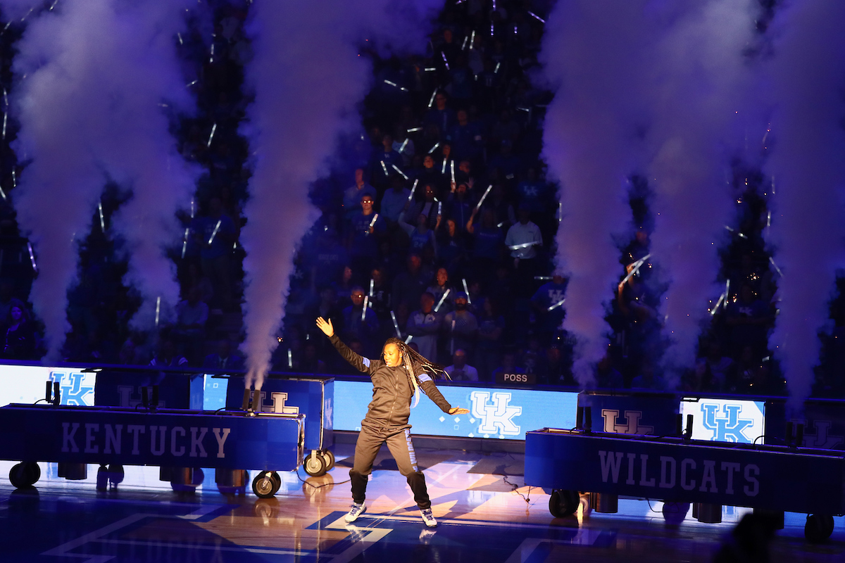 KAMERON ROACH.


2019 Big Blue Madness.


Photo by Elliott Hess | UK Athletics