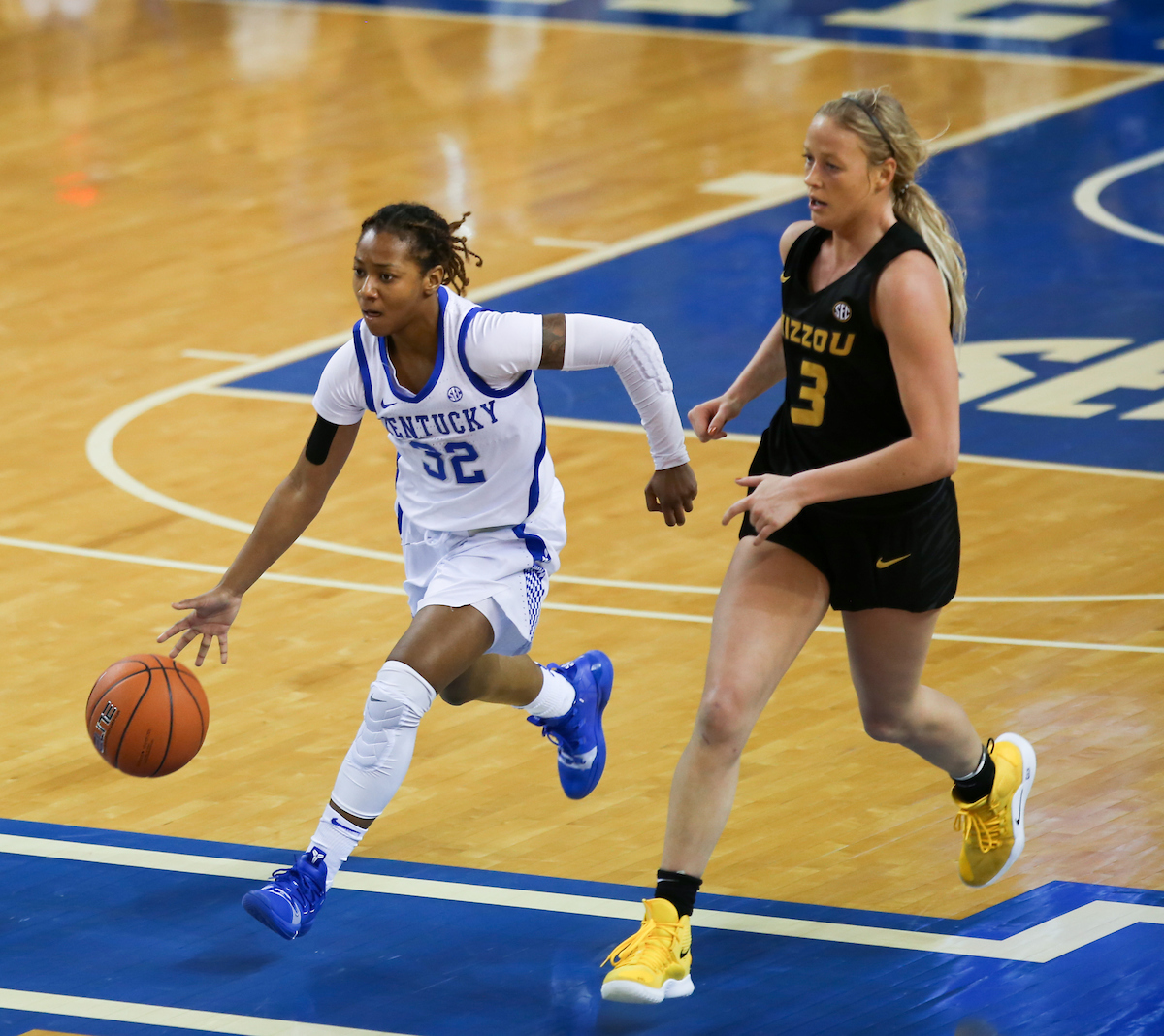 Jaida Roper

The UK Women's Basketball team beats Mizzou. 

Photo by Hannah Phillips  | UK Athletics