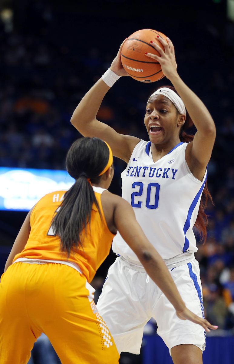 Dorie Harrison

The University of Kentucky women's basketball team falls to Tennessee on Sunday, December 31, 2017 at Rupp Arena. 

Photo by Britney Howard | UK Athletics