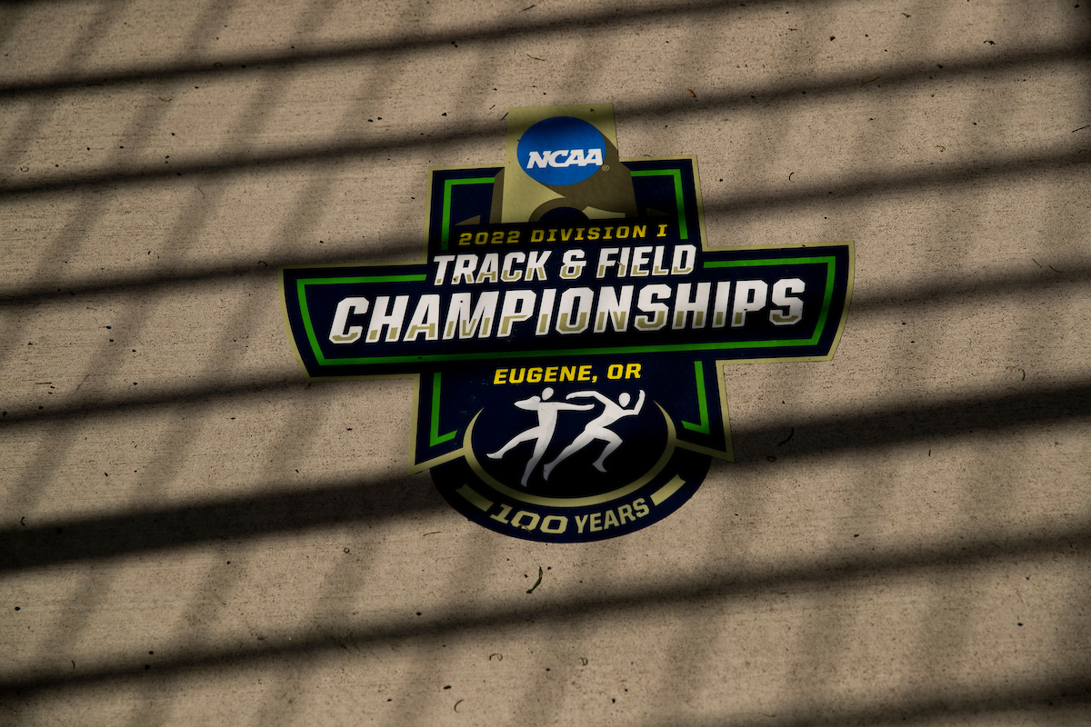 Shake out.

NCAA Track and Field Outdoor Championships.

Photo by Chet White | UK Athletics