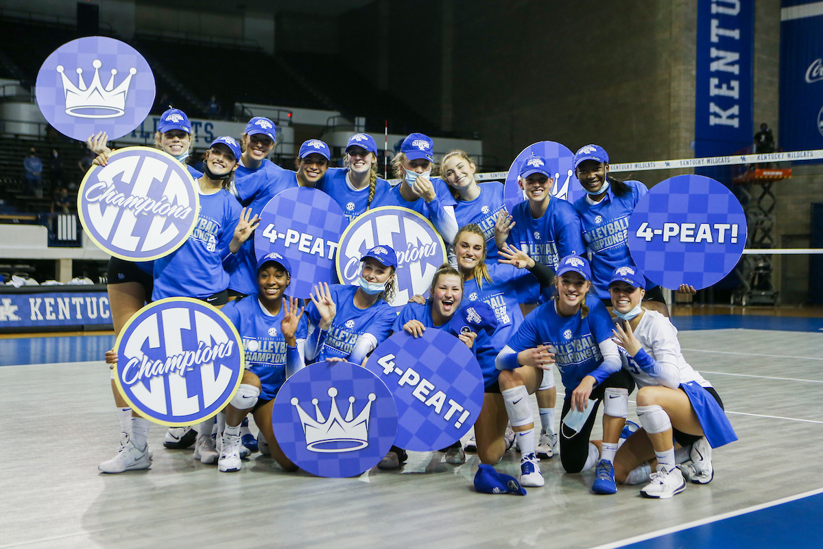 Team.

Kentucky sweeps Alabama 3-0 and wins SEC Championship.

Photo by Hannah Phillips | UK Athletics