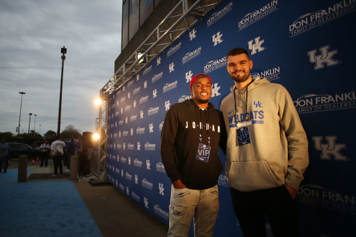 EJ floreal. Isaac Humphries.

2018 Big Blue Madness.

Photo by Chet White | UK Athletics