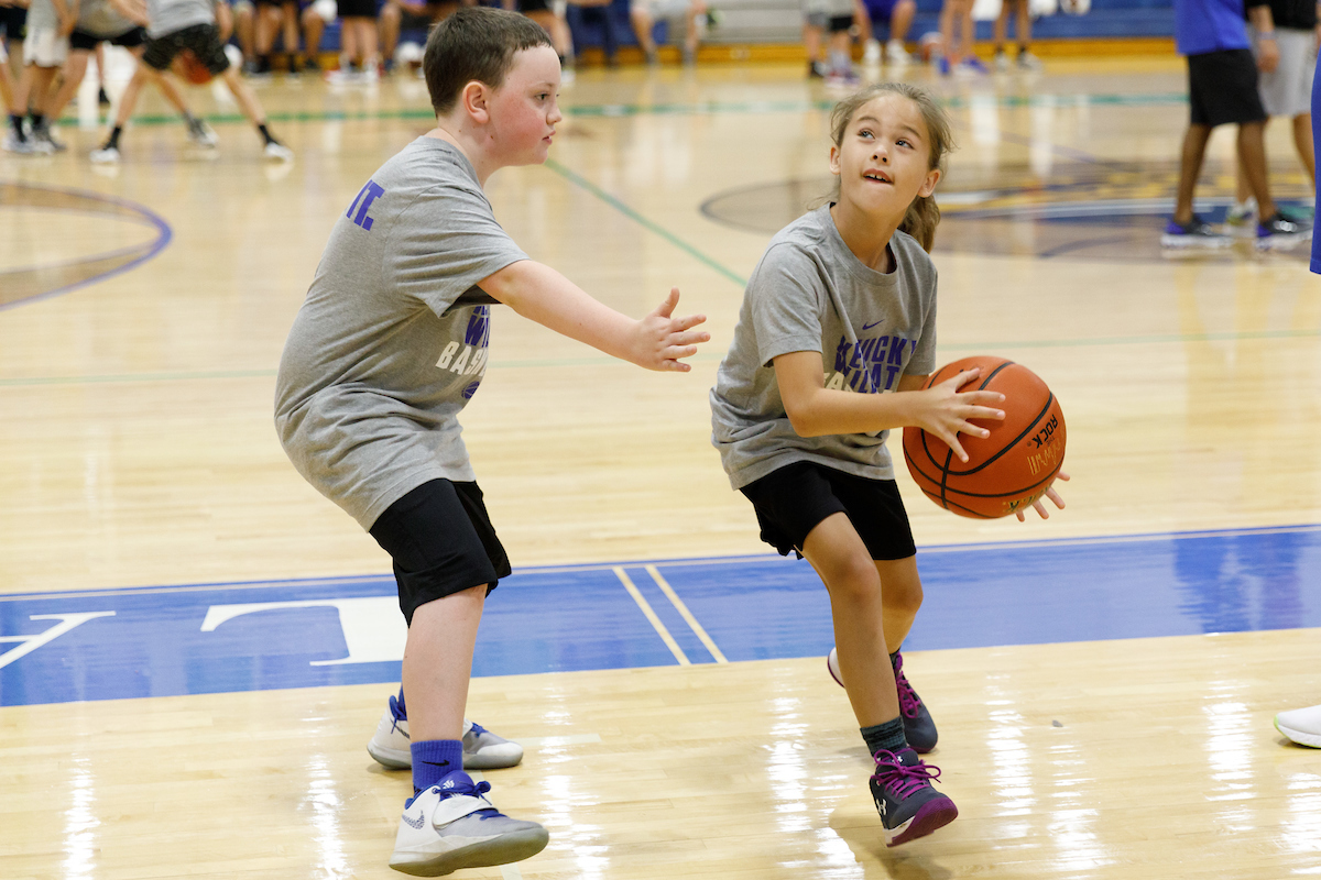 Men’s basketball camp at North Laurel High School in London, Kentucky.

Photo by Elliott Hess | UK Athletics