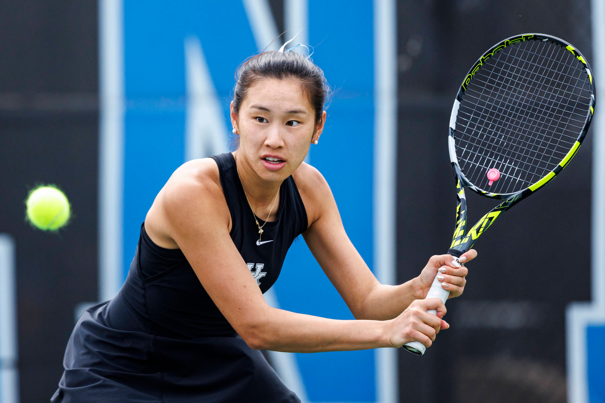 Zhu Defeats No. 31 Kupres as Wildcats Fall in College Station