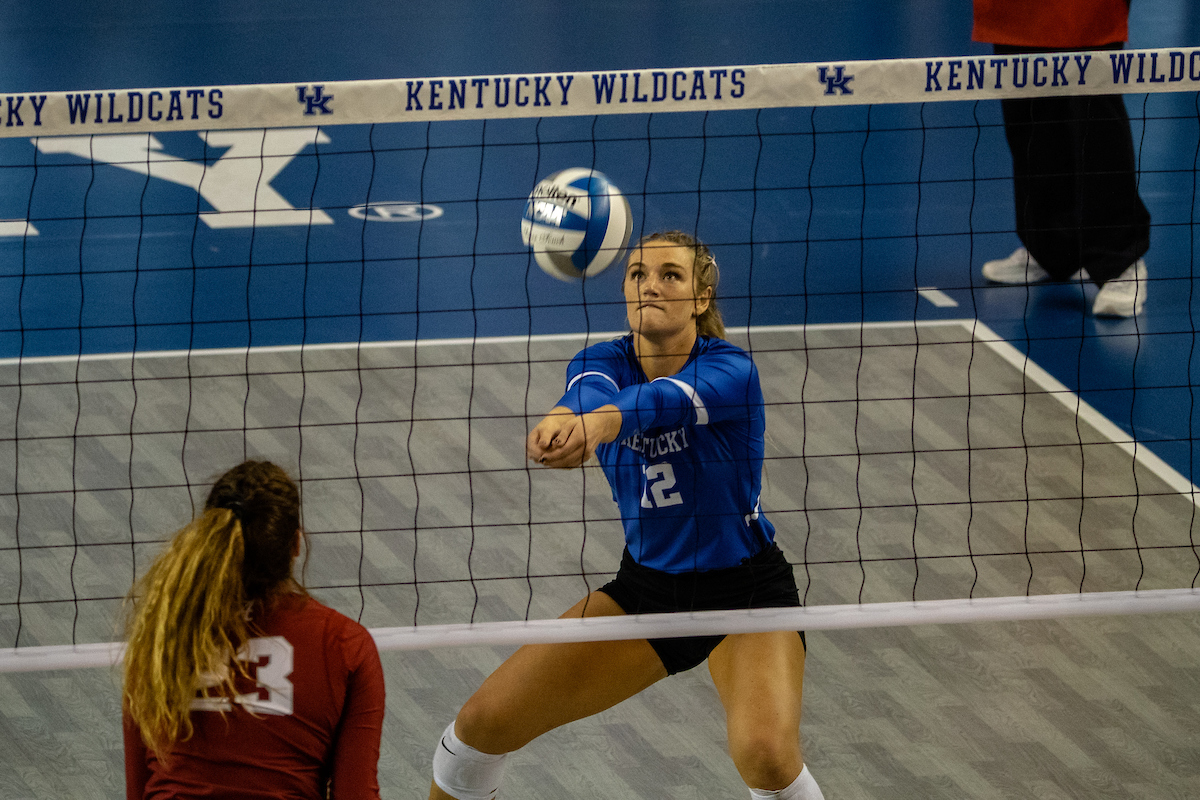 Gabby Curry (12)


UK volleyball defeats Alabama 3-0 at Memorial Coliseum on , Sunday Nov. 11, 2018  in Lexington, Ky. Photo by Mark Mahan